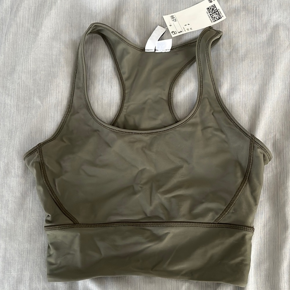 Women workout top / bra